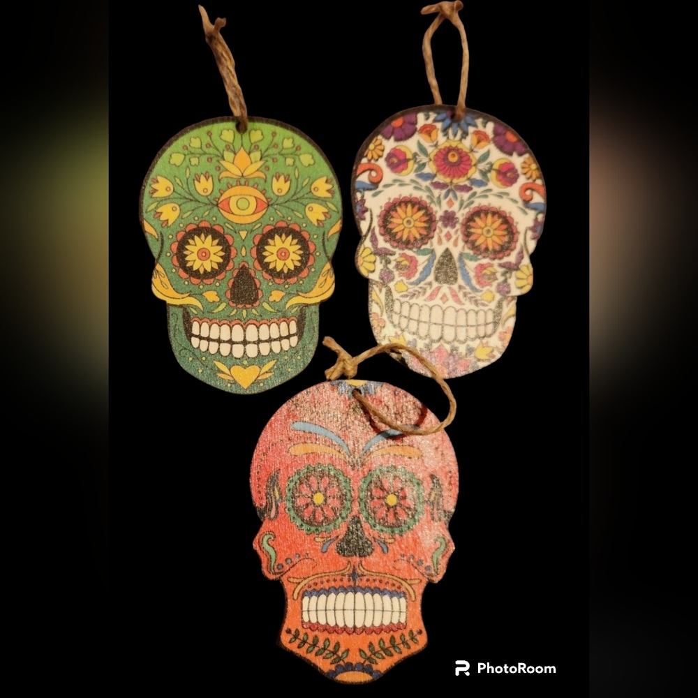 Lot Wood DOD Sugar Skulls Magnets Hanging Decor